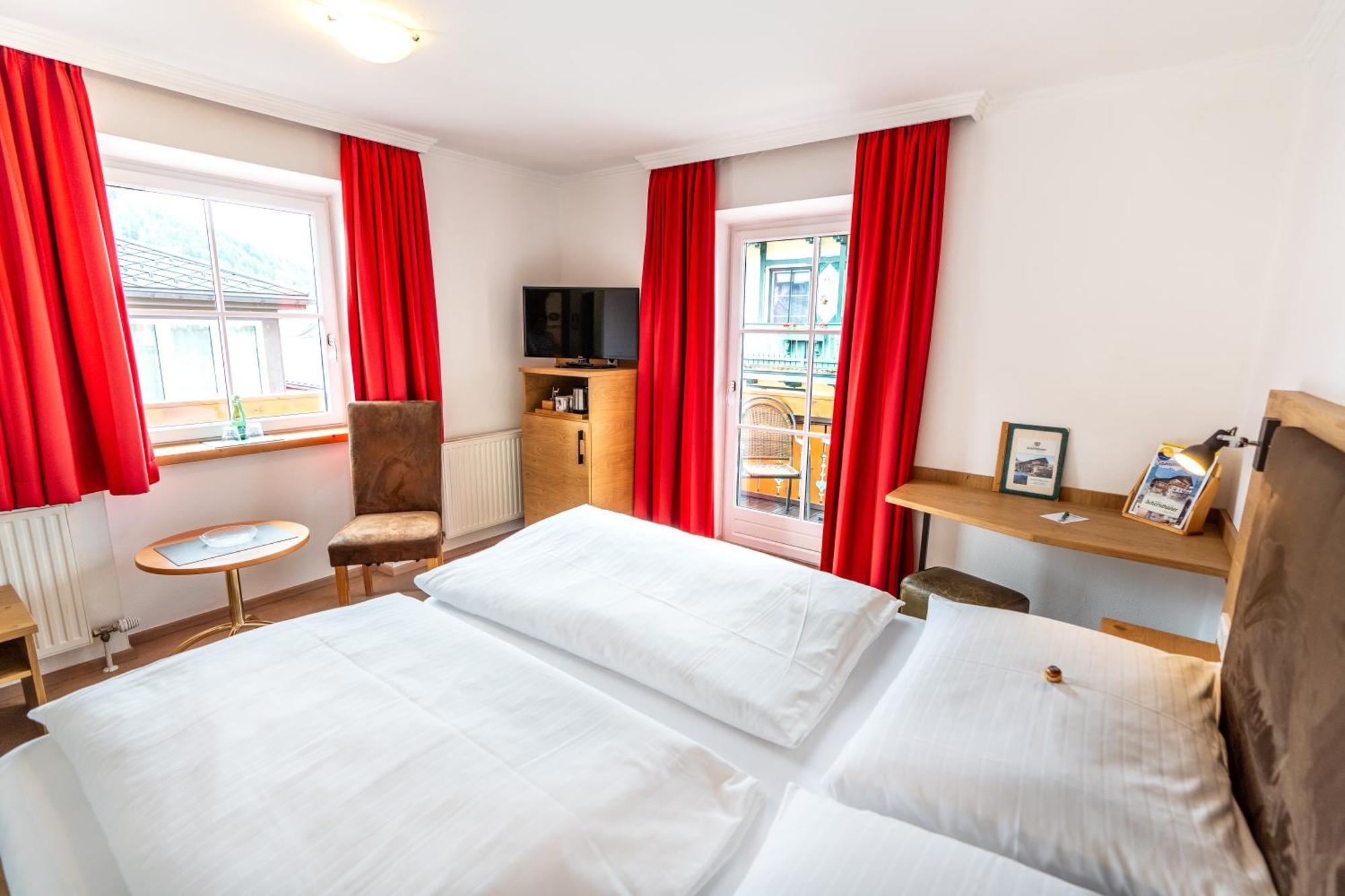 Hotel-Garni Schernthaner Sankt Gilgen Exteriör bild