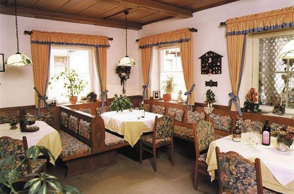 Hotel-Garni Schernthaner Sankt Gilgen Exteriör bild