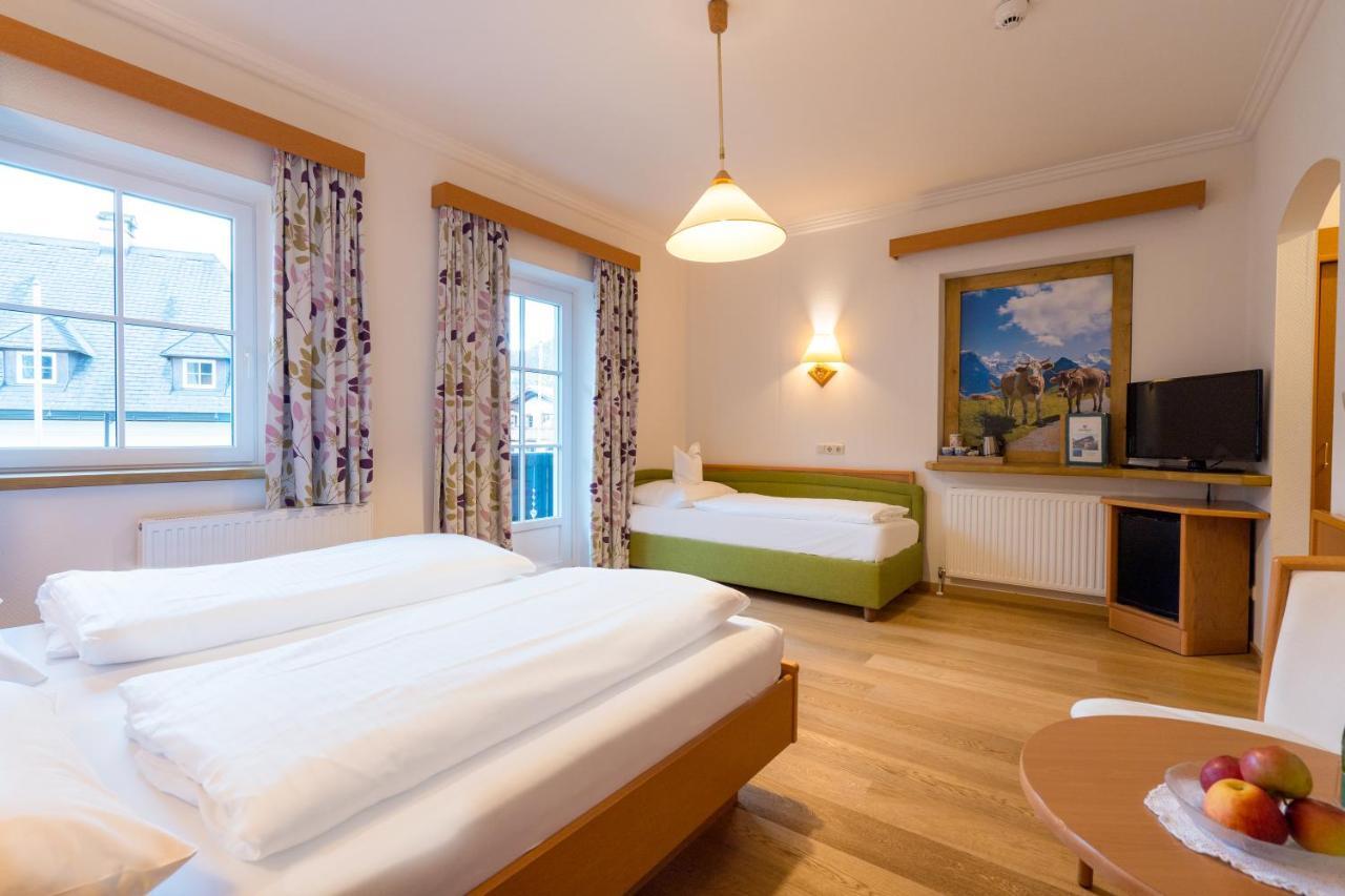 Hotel-Garni Schernthaner Sankt Gilgen Exteriör bild